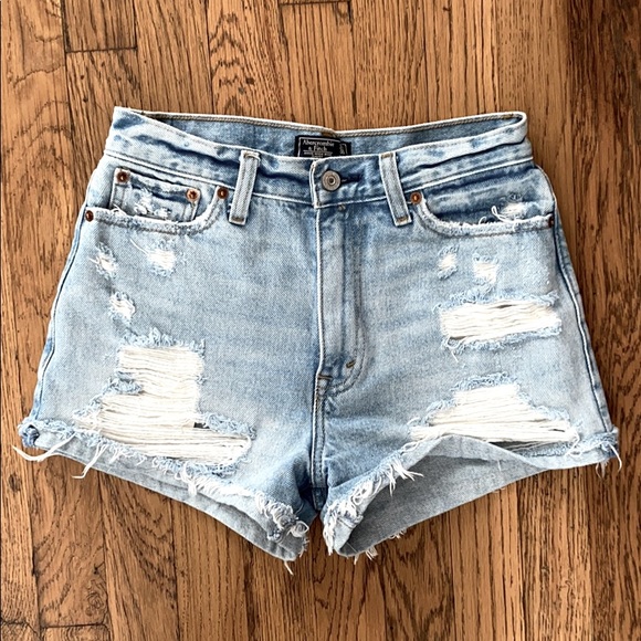 Abercrombie Denim Shorts - Picture 1 of 4